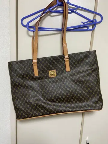 브라운 로고 토트백