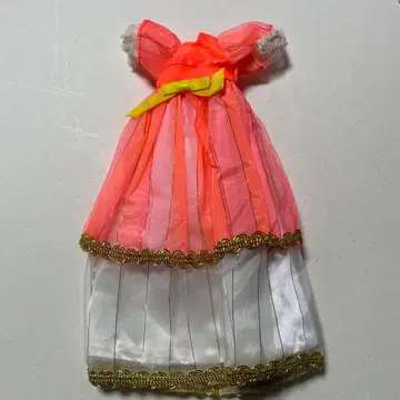 타카라? 리카짱? 제니? 원피스 드레스