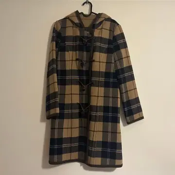 Yorkland 체크 무늬 후드 부착 더플 코트