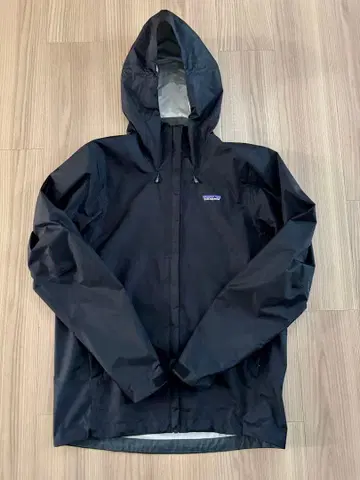 파타고니아 토렌트쉘 자켓 h2no 블랙 남성용/S사이즈