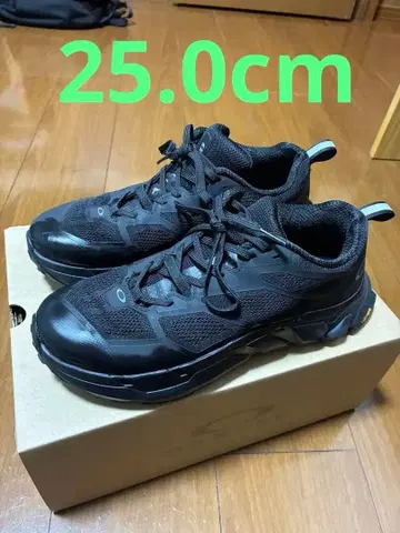 [ 새상품급 ] Oakley Bailey 블랙스 스니커즈 25.0cm