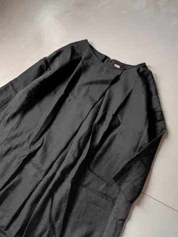 콩제페이에 울+린넨 패치워크 원피스 블랙 포멀에도