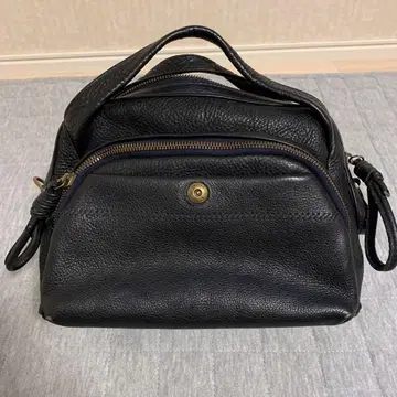 Senten 블랙 가죽 숄더백