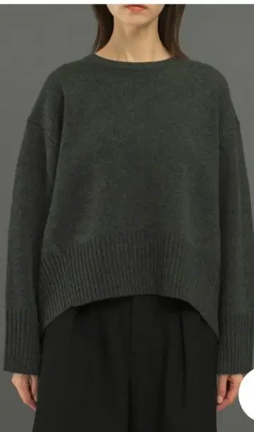 URBANRESEARCHROSSO 엑스트라 파인 심 디자인 니트