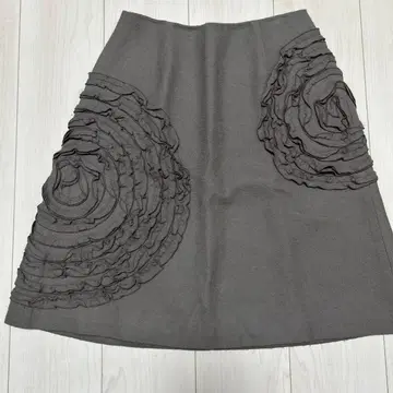 Sybilla 시빌라 플레어 스커트