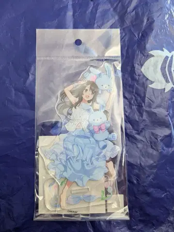 청춘 돼지 아크릴 스탠드 히로카와 우즈키 토끼인형 안고ver 미개봉