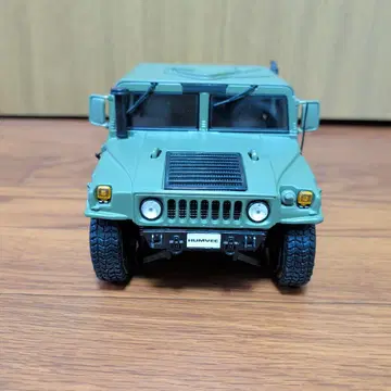HUMVEE 올리브 드라브 미니카