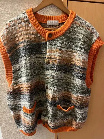 ADAM ET ROPE 니트 베스트