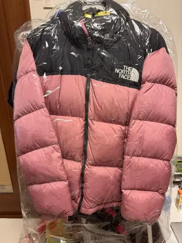 THE NORTH FACE 다운 자켓 블랙/핑크
