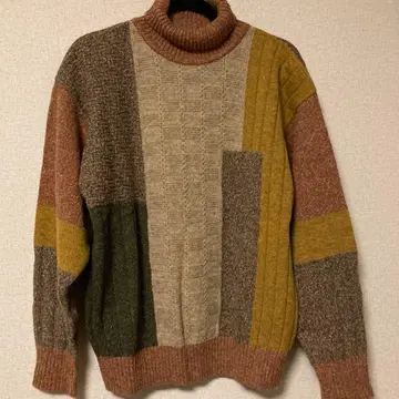 INTERMEZZO 터틀넥 니트