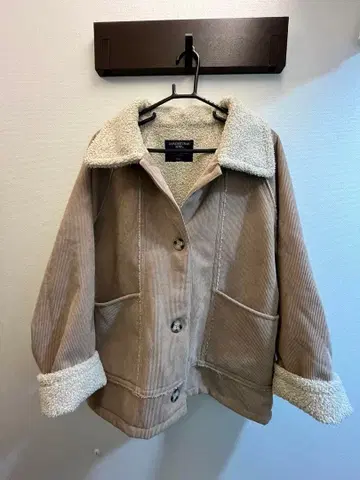 Honeysuckle Rose 코듀로이 보아 자켓 베이지 미사용