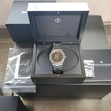 최고급 BAUME & MERCIER 리비에라 보마테크 moa10702