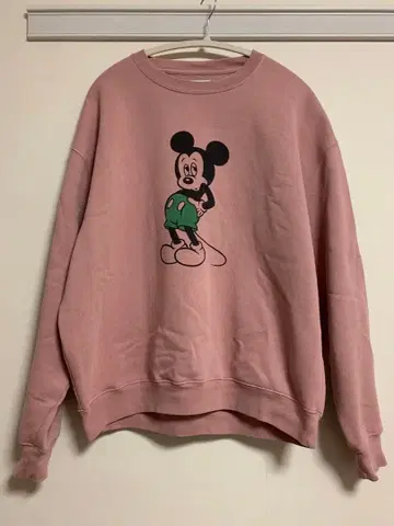 FREAK'S STORE 미키마우스 맨투맨