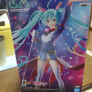 하츠네 미쿠 GUNDAM 콜라보 피규어