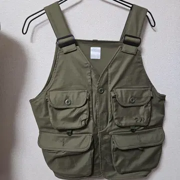 다이와 베스트 올리브 그린