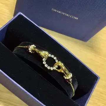 레어 스와로브스키 팔찌 골드 핸드 모티브