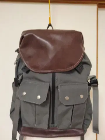 전면 풀 오픈으로 사용하기 쉬운 [EYAMU] 백팩 대용량 아웃도어