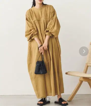 [ Noia ] 핀턱 원피스 황토색