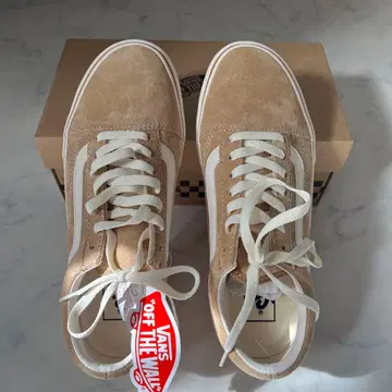 새상품 미사용 Vans 스웨이드 스니커즈 밀크티 24.5cm