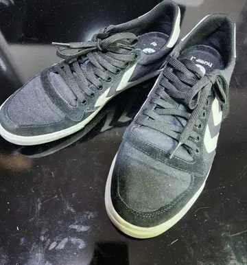 hummel Slimmer Stadil Low Canvas HM63112