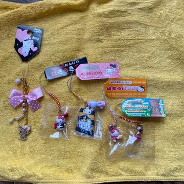 헬로키티 리본 포함 스트랩 5개 세트