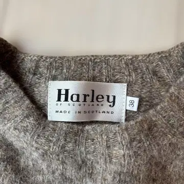 영국제 [ 할리 오브 스코틀랜드 ] 미들 게이지 크루넥 스웨터