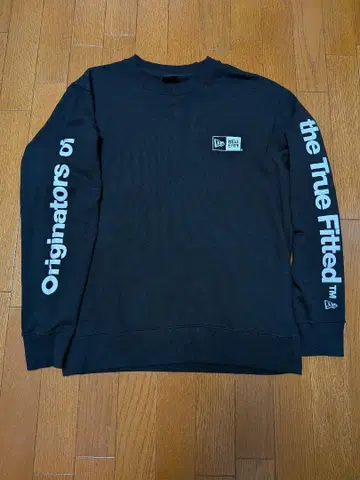 New Era 블랙 트레이닝복 M