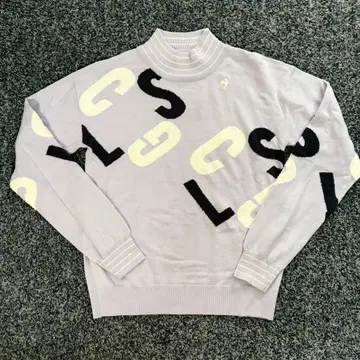 르꼬끄 스포르티브 터틀넥 하이넥 니트 라벤더 계열 사이즈 M