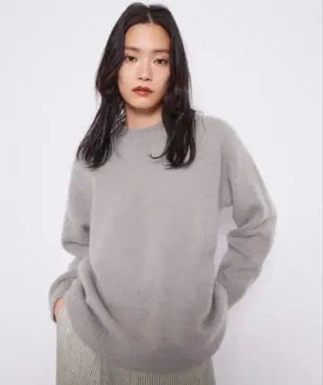 stunning lure 야크 니트 그레이