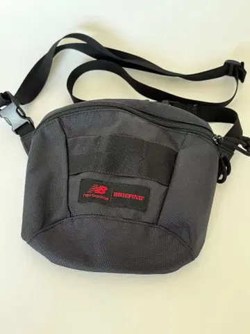 briefing new balance CLOUD SACOCHE