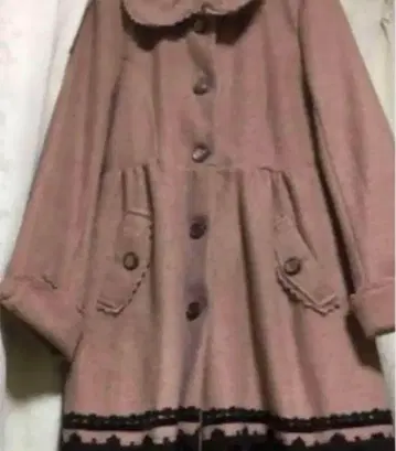 엑시즈팜 울 혼방 롱 코트 블랙 레이스 디자인