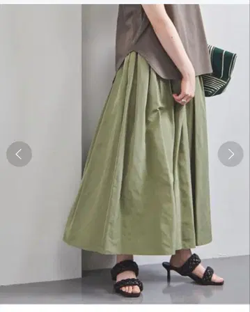 유나이티드 애로우즈 UNITED ARROWS 타프타 개더 스커트