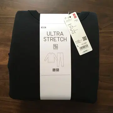 UNIQLO 울트라 스트레치 맨투맨 세트 블랙 L
