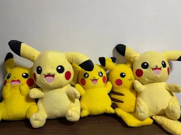 피카츄 봉제 인형 묶음 판매