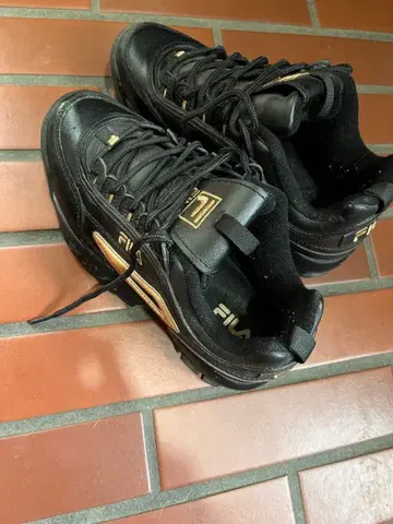 FILA 통굽 스니커즈 화이트