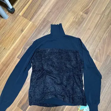 에스트네이션 라메 믹스 블랙 터틀넥 스웨터