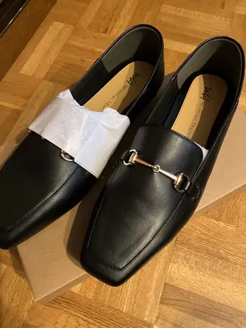 오리엔탈 트래픽 블랙 로퍼 사이즈 42