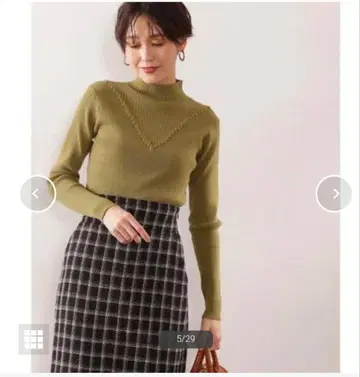 N. Natural Beauty Basic 디자인 넥 리브 니트