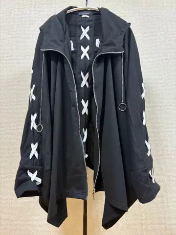 CIVARISE 판초 지퍼 후드티