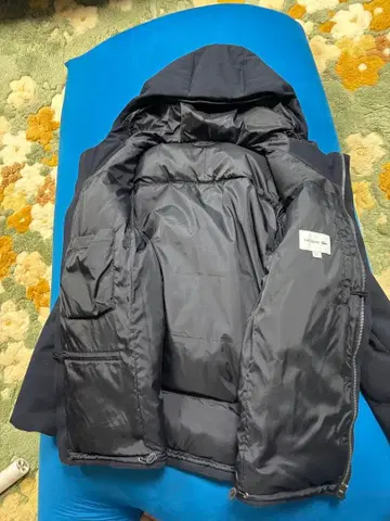 Lacoste 후드 부착 다운 자켓 네이비