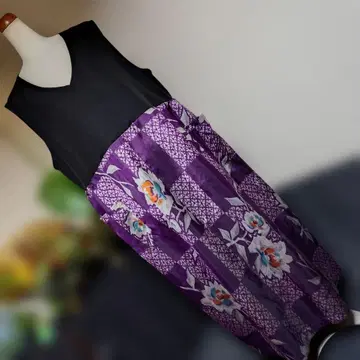 명선으로 만든 오버롤 스커트