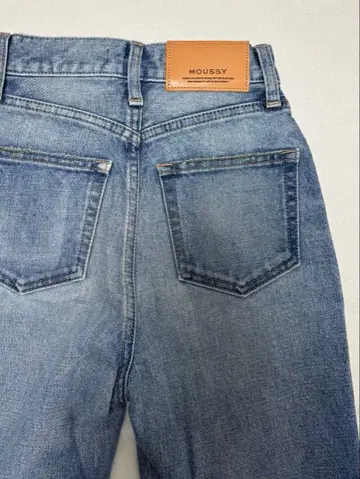 MOUSSY 부츠컷 데님 라이트 블루