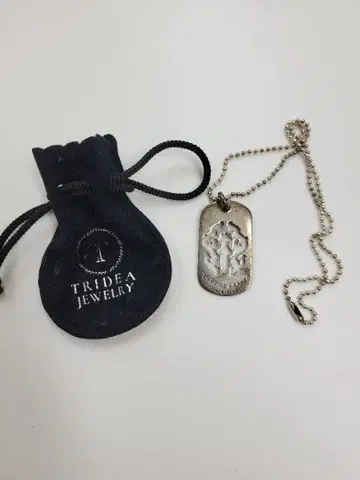 TRIDEA JEWELRY 조각 목걸이