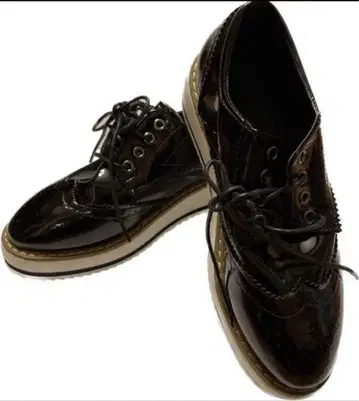 [ 미사용 새상품 ] esperanza 에나멜 통굽 로퍼 신발