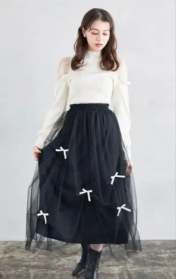 미사용 tocco closet 리본 포함 드레이프 샤샤 스커트