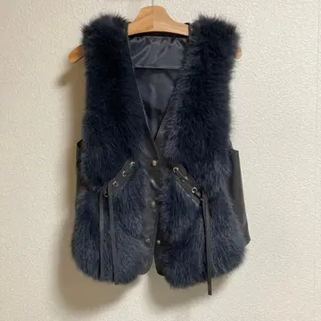 다크 그레이 퍼 베스트 슬리브리스