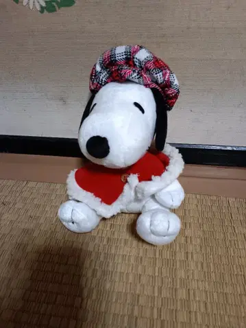 스누피 봉제 인형 빨간색 망토