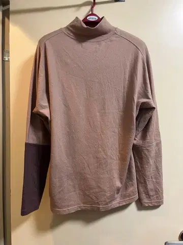 에토센스 울 100% 터틀넥 스웨터 베이지