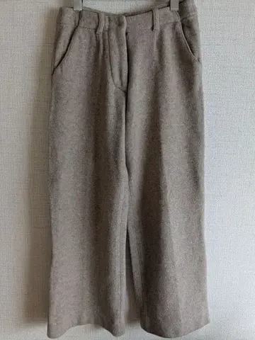 베이지 울 팬츠 사이즈 38