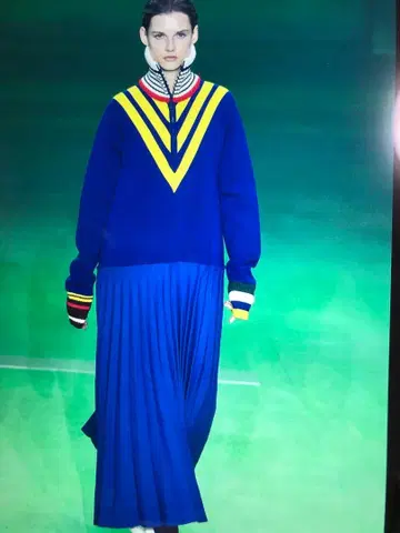 LACOSTE RANWAY COLLECTION 네이비 니트 원피스